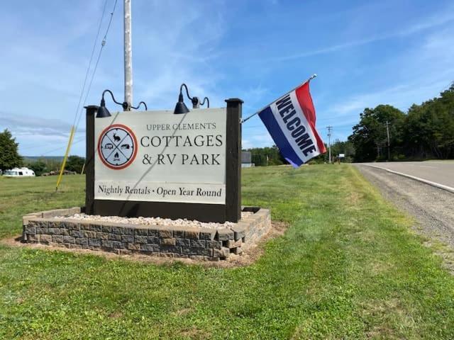 Upper Clements Cottages & Rv Park Annapolis Royal Eksteriør billede